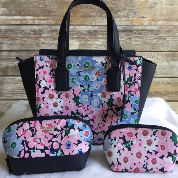 kate spade Handbags - Kate spade Cameron Street Small Hayden pouch SET